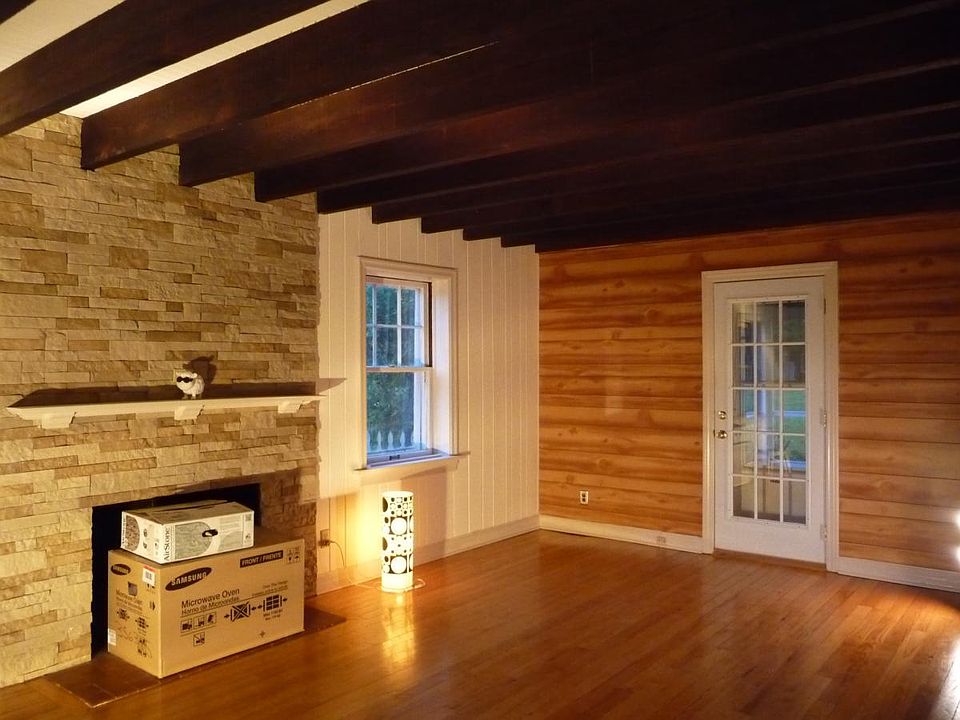 1st image of 3037 Bellerive Dr