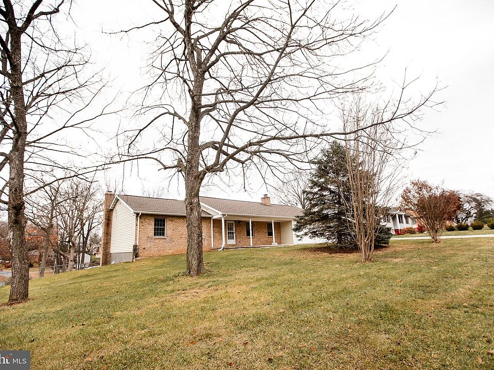 437 Tuscawilla Dr, Charles Town, WV 25414 Zillow