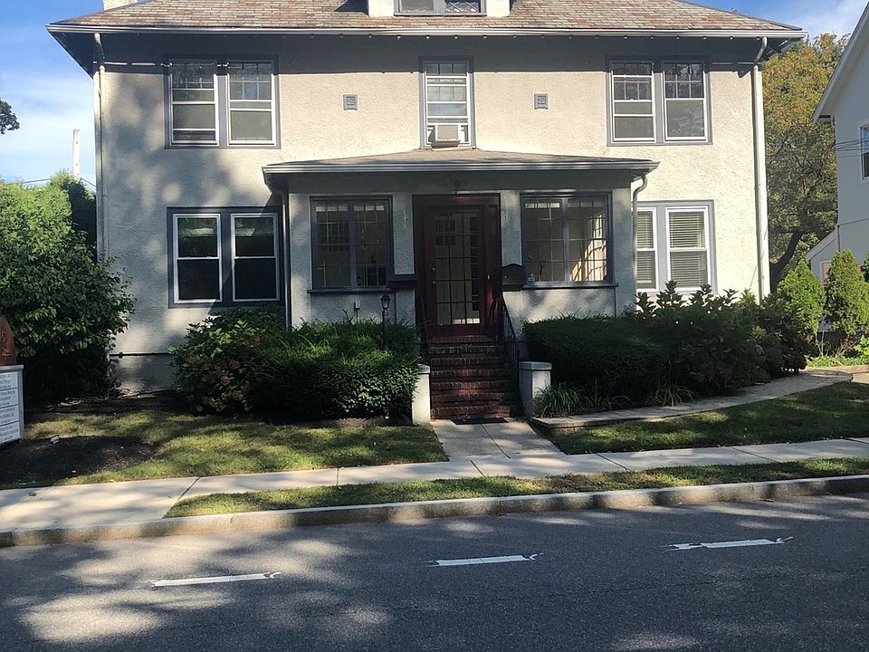 1st image of 846 Walnut St
