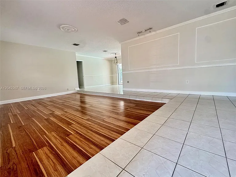 7600 SW 174th St — Photo 5