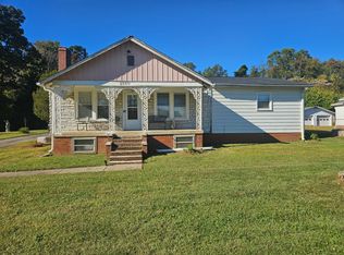 1580 Bethania Rural Hall Rd, Winston Salem, NC 27106