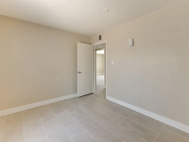 402 Ilmenite Way — Photo 10