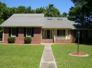 205 W Raintree Ln, Goldsboro, NC 27534
