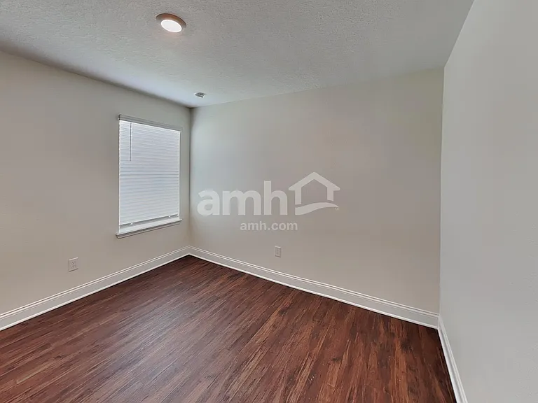 2503 Sunrise Landing Loop — Photo 29