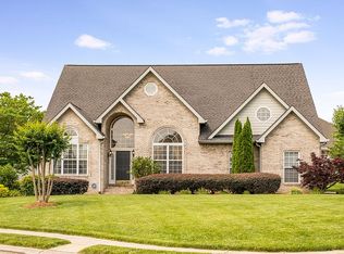 9017 Crystal Brook Dr, Apison, TN 37302