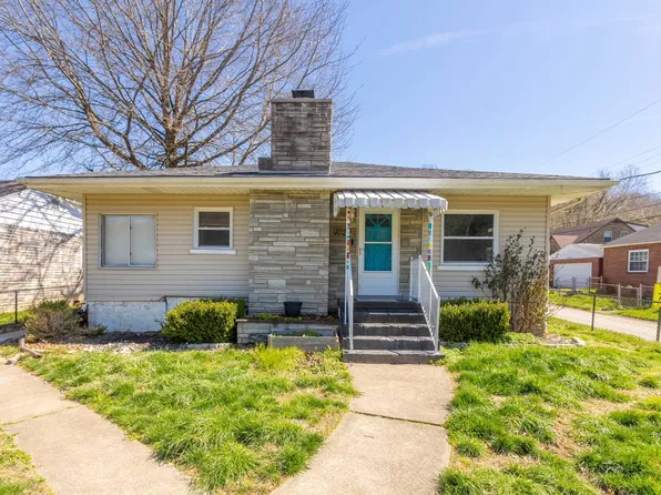 1020 S B St, Saint Albans, WV 25177