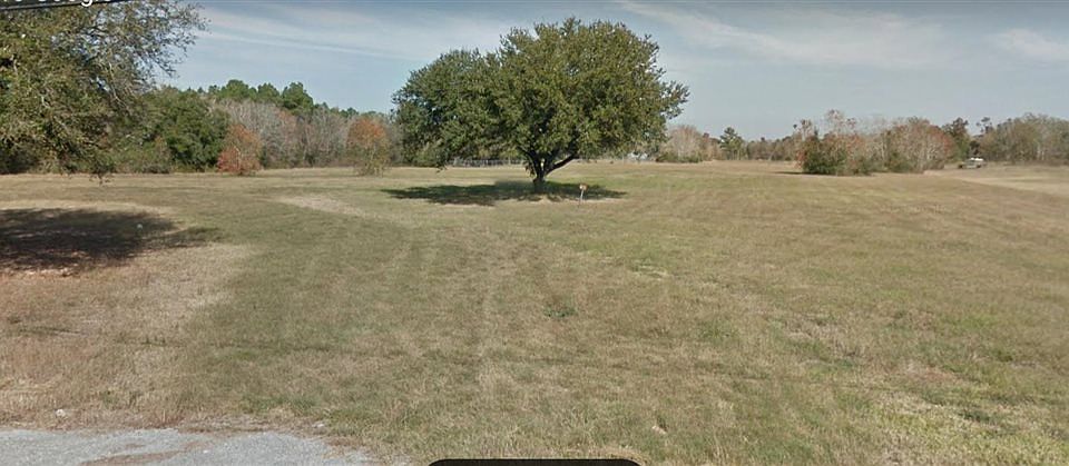 2nd image of 5485 Phelps Rd
