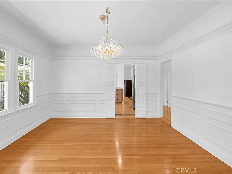4031 N Virginia Rd — Photo 4