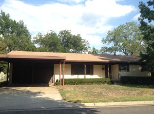 4616 Mackey Dr, North Richland Hills, TX 76180