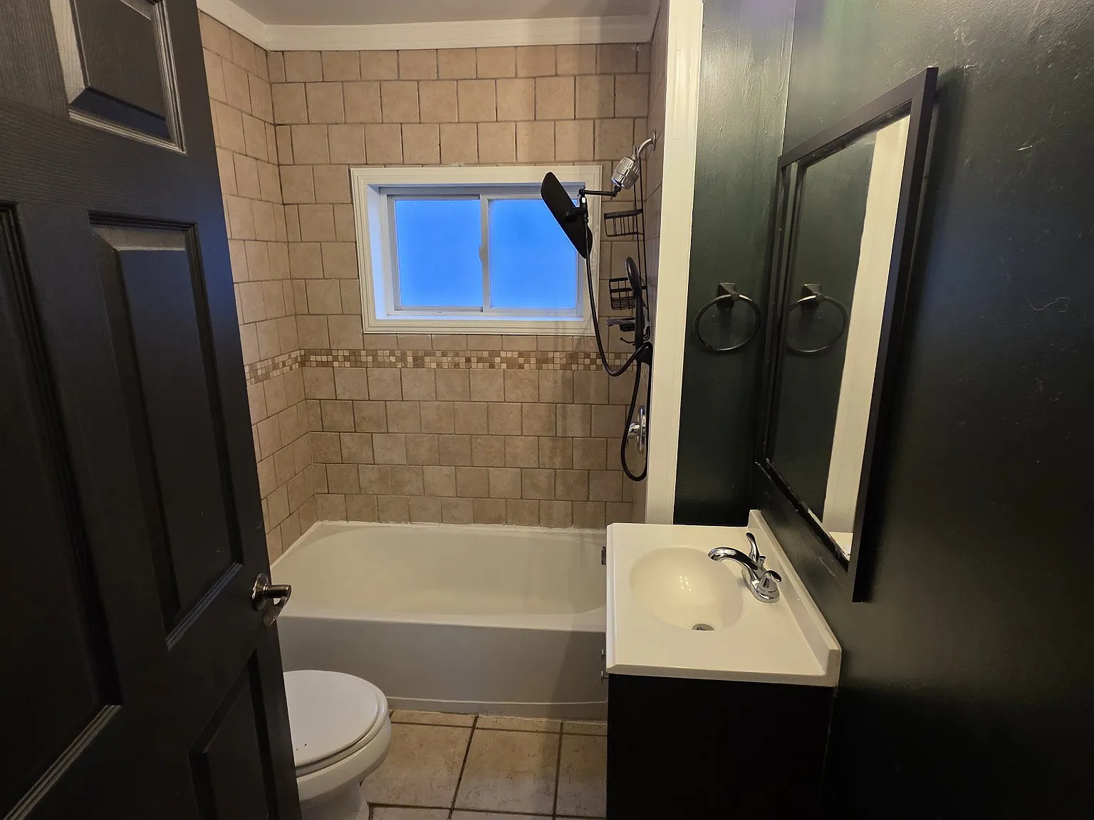 2 bed, 1086 sqft, $2,150 — Photo 4