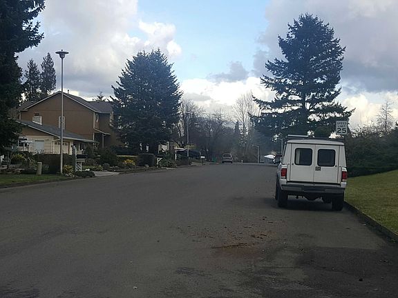 2nd image of 4301 NE 56th St