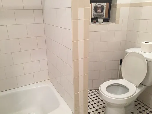 Rented by Paley Management | media 28