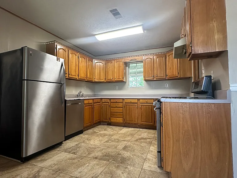 1314 Aberdeen Rd — Photo 4