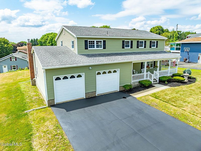 2nd image of 125 Latham Ridge Road