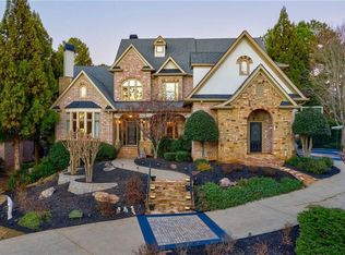 825 Golf View Ct, Dacula, GA 30019