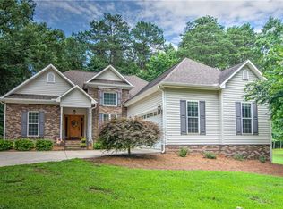 2494 Riverside Dr, Lexington, NC 27292