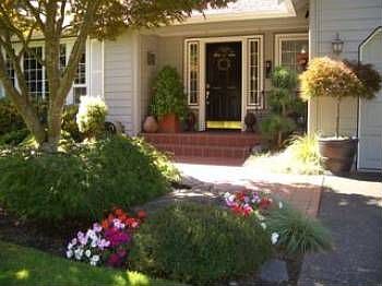 1st image of 11812 Creekside Dr SW