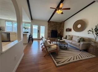 1332 Cherry Hill Ln, Lewisville, TX 75067