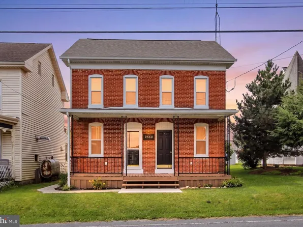 2859 Centennial Rd, Hanover, PA 17331