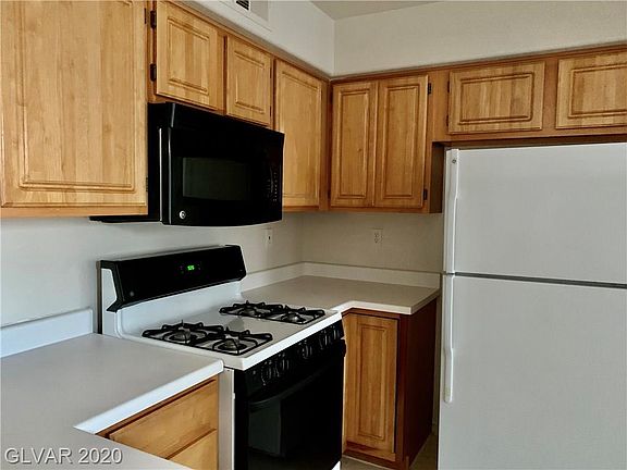 5th image of 5710 E Tropicana Ave Unit 2202