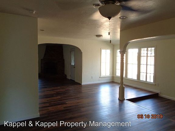 5th image of 471 Buckeye St