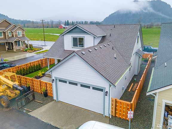 Pictures are of a completed home same floor plan. 