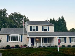 4235 Minnie Ln, Hatboro, PA 19040