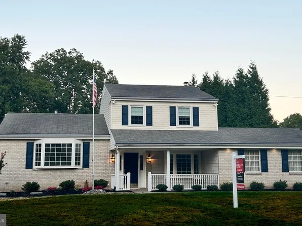4235 Minnie Ln, Hatboro, PA 19040