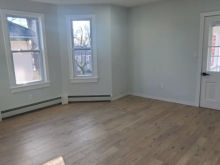 73 Oak Ln #2 — Photo 18
