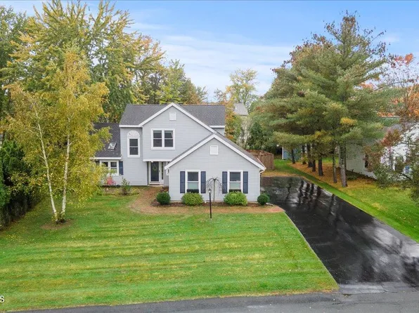 7 Rockefeller Boulevard, Rensselaer, NY 12144