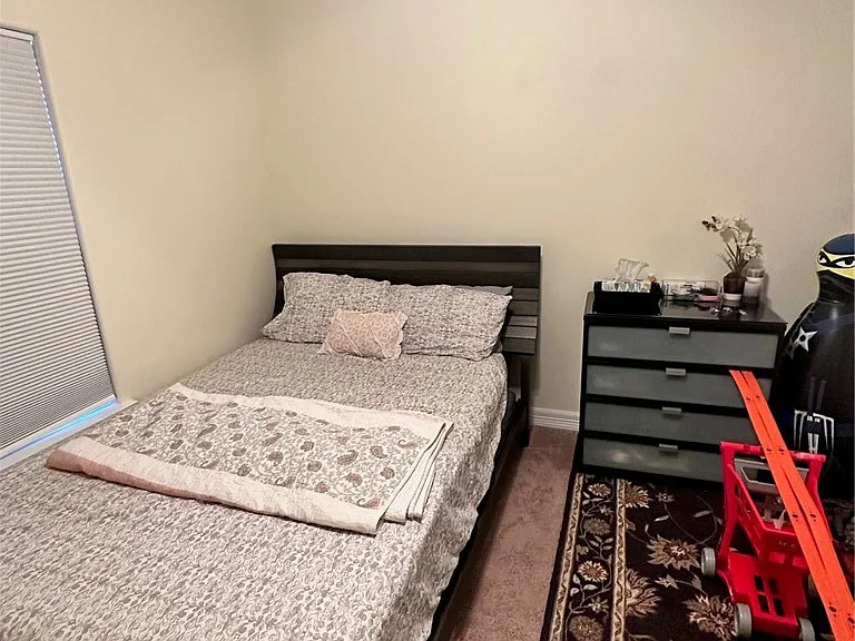 7945 Snake River Dr — Photo 14