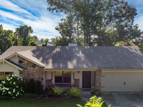 2613 Ozark Dr, N Little Rock, AR 72116