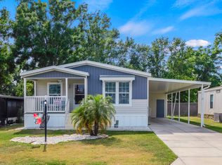 5731 Windtree Dr, Zephyrhills, FL 33541