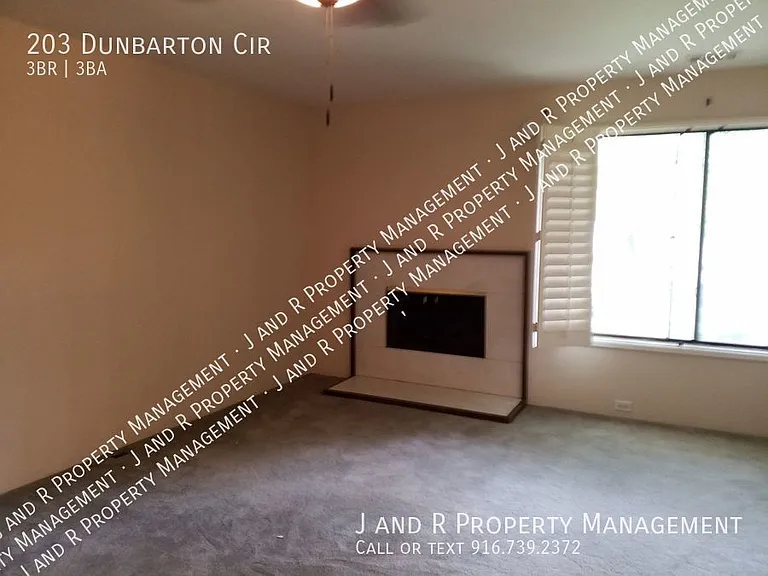203 Dunbarton Cir — Photo 13