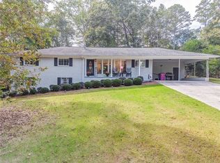 212 Sherwood Dr, Calhoun, GA 30701