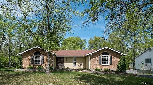 1st image of 15695 Cedarmill Dr