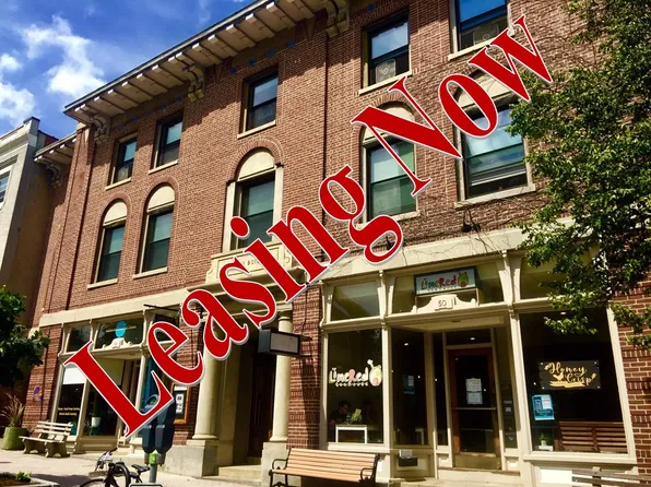 46 Main St APT 1, Amherst, MA 01002