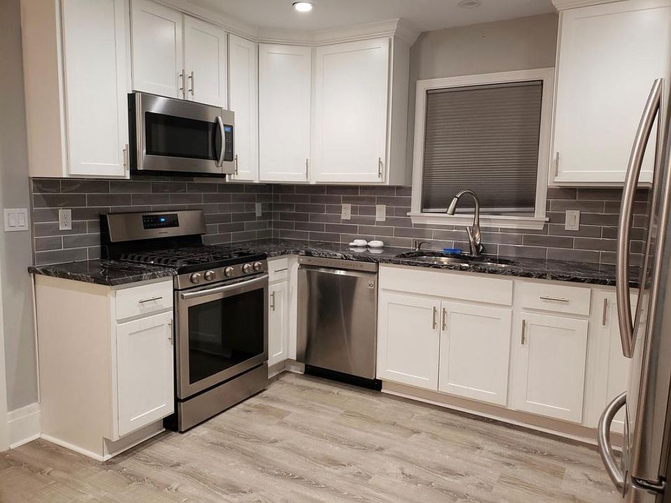 1st image of 345 Nassau Ave