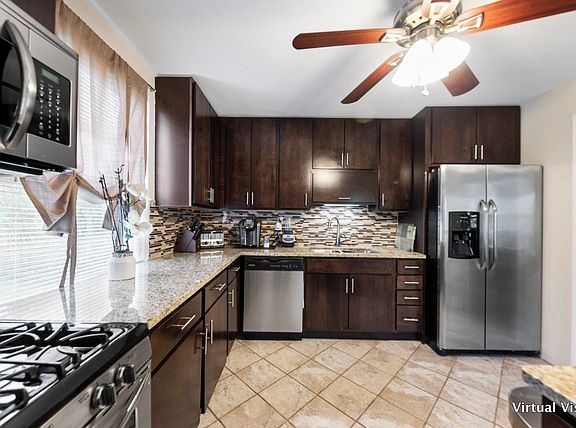 5th image of 206 N Graylynn Dr