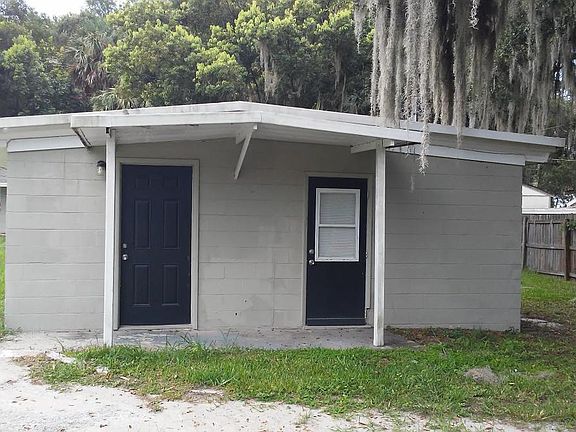 4th image of 40 W Herrick Dr