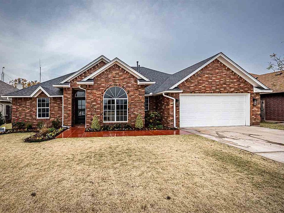 1st image of 6807 SW Coralwood Dr