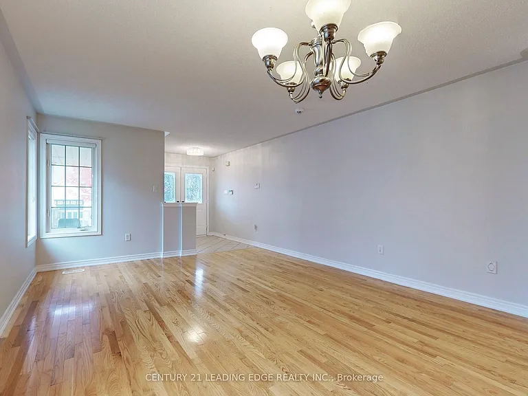 29 Pardon Ave — Photo 7