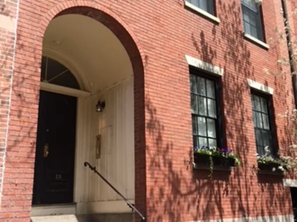 35 Mount Vernon St #2, Boston, MA 02108