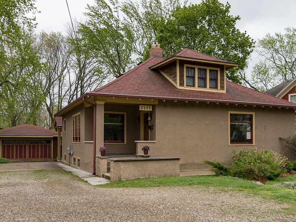 1st image of 2155 Oakland Dr