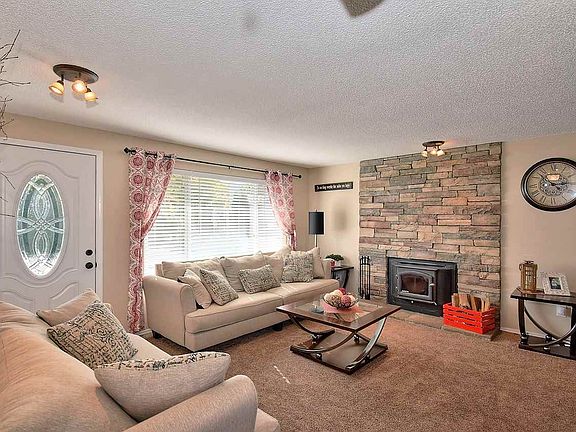 3rd image of 22619 E Coronardo Ct