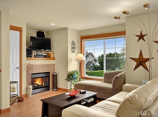 1008 N 45th St #B, Seattle, WA 98103