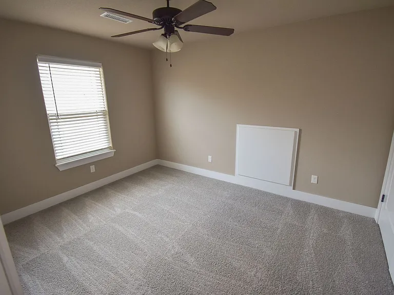 644 N Malbec Rd — Photo 21