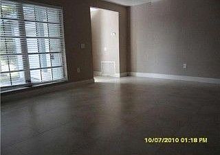 2nd image of 11611 NW 33rd St