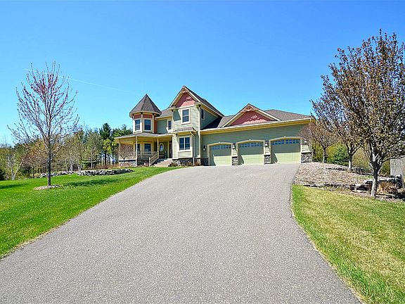 2nd image of 3898 Paradise Ave N