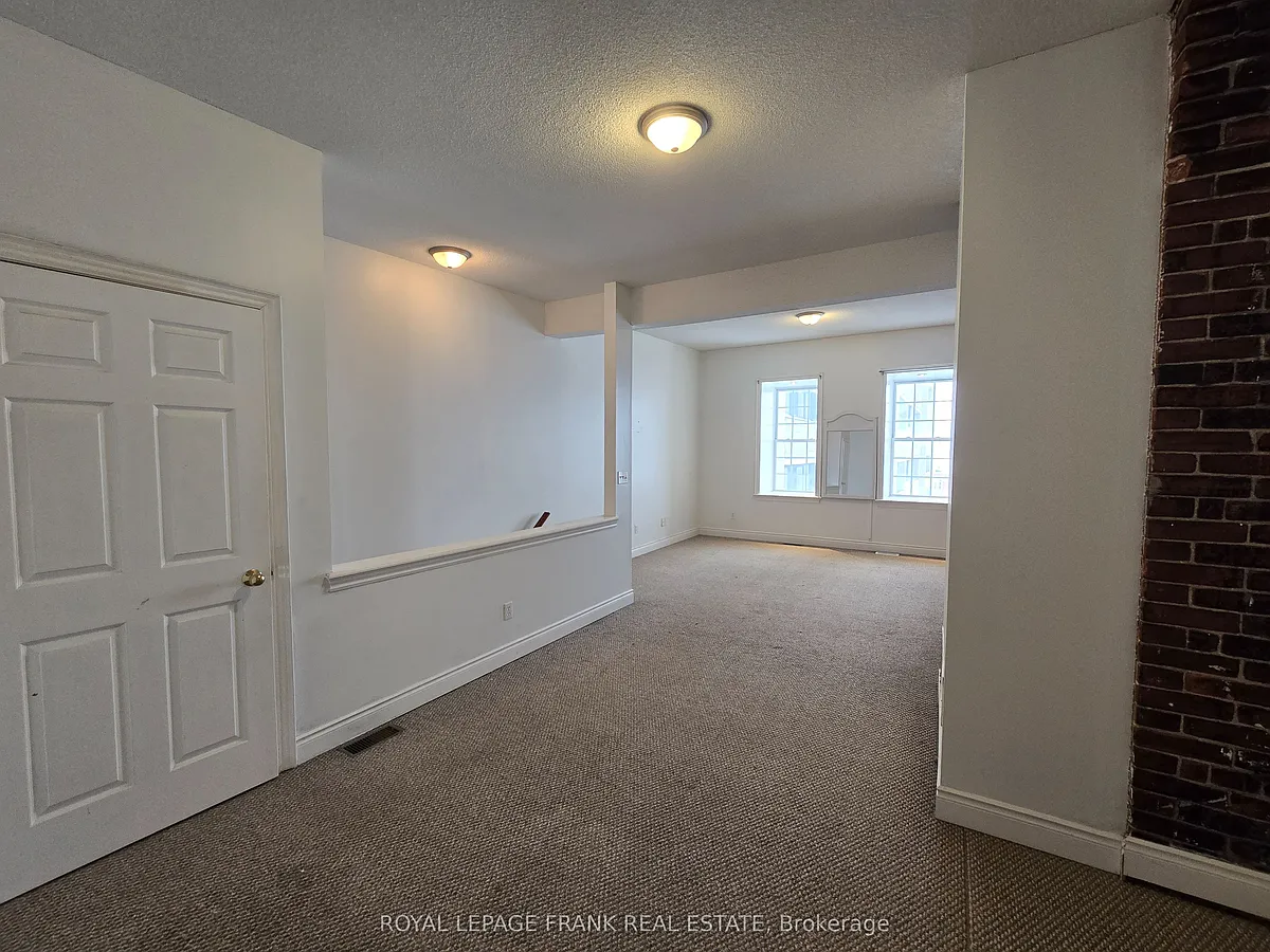 Building Photo - 54 King St E #205